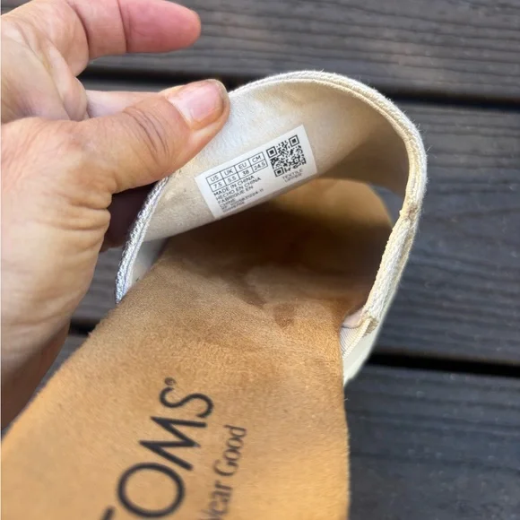Toms Women's Cream Diana Wedge Sandles - Picture 4 of 6